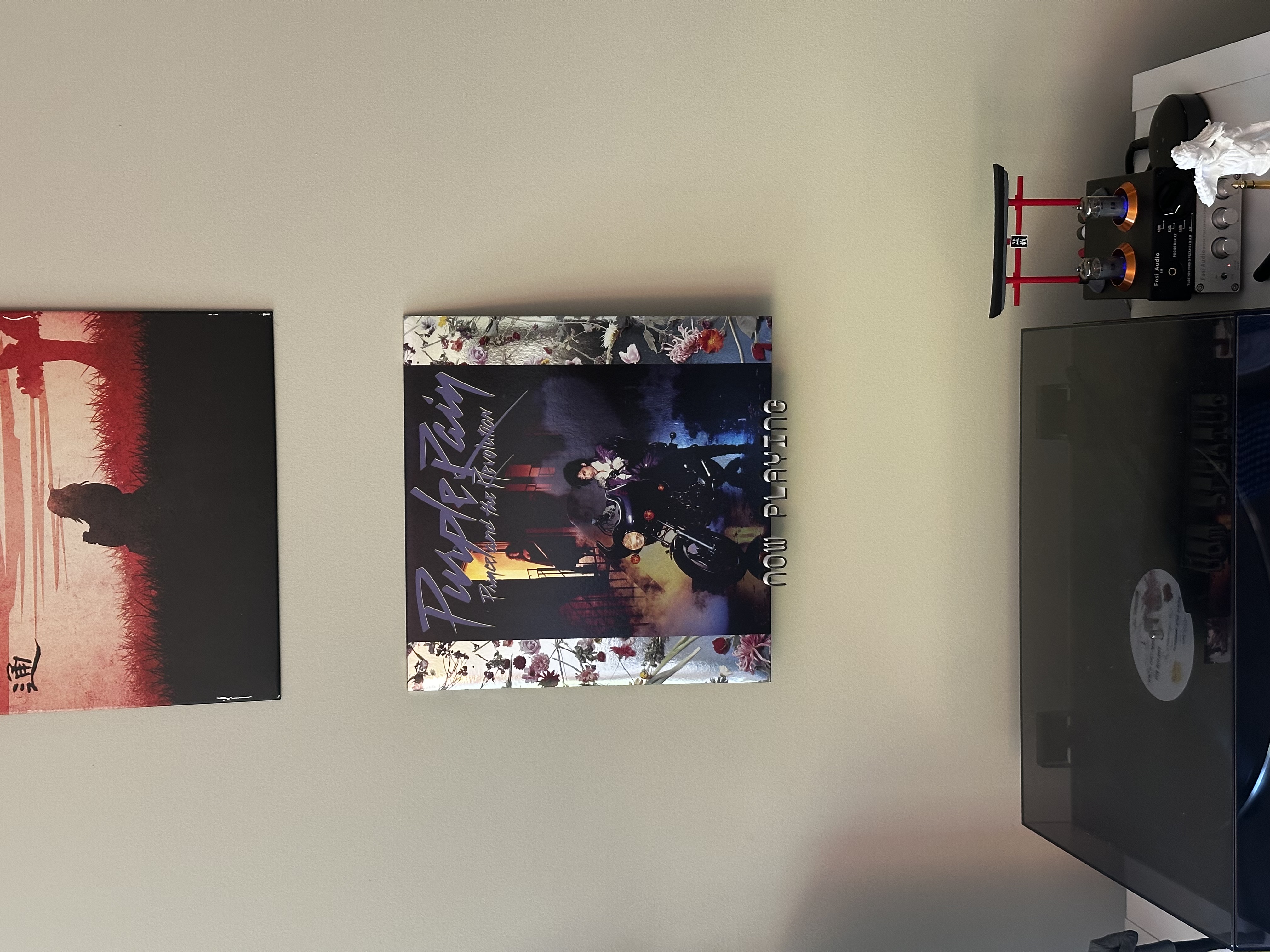 Miniatura 4 do modelo 3D Now Playing record stand