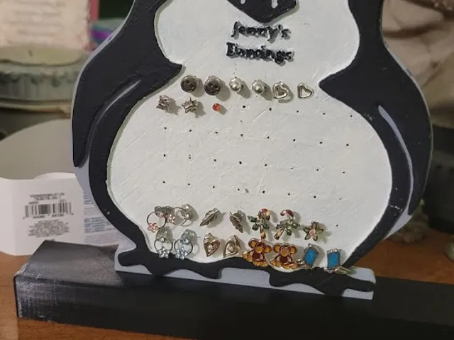 Penguin Earring Tree