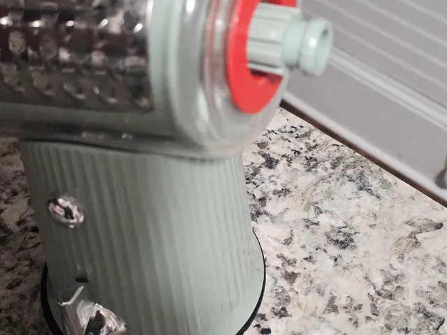 cheese grater handle spacer