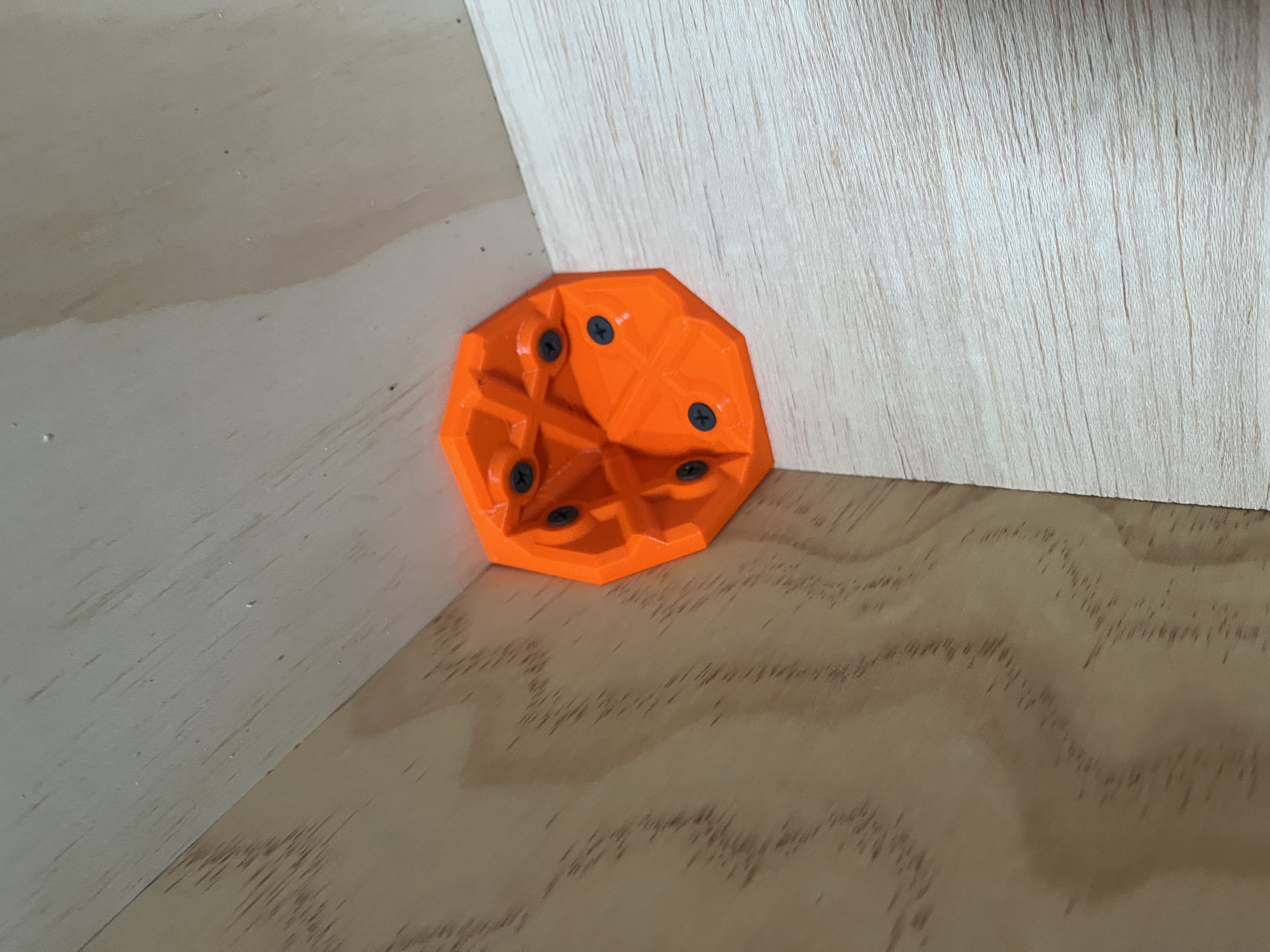 Miniatura 4 do modelo 3D Inside Corner Brackets