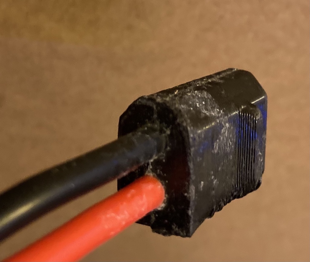 XT60 Grip and Wire Strain Relief by Maxim7745 Download free STL model