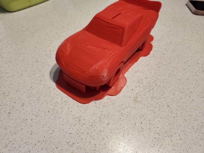 Lightning McQueen Moneybox by WardHill3DP | Download free STL model ...