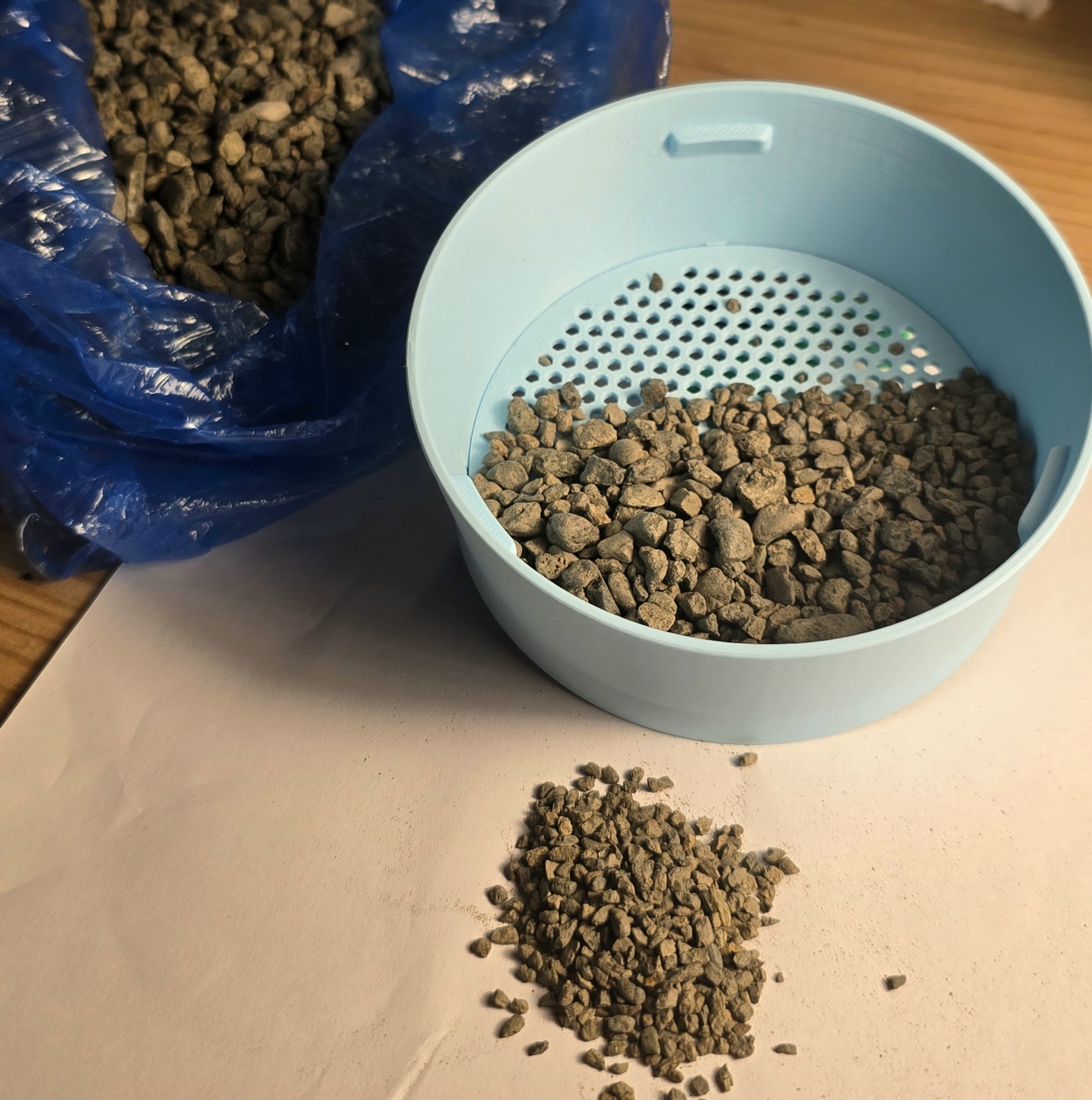 Miniatura 2 do modelo 3D Stackable Sifter/Sieve 1mm - 12mm