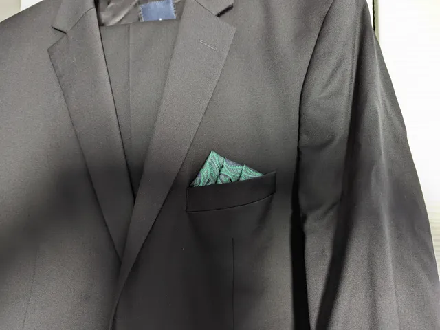 suit handkerchief Holder