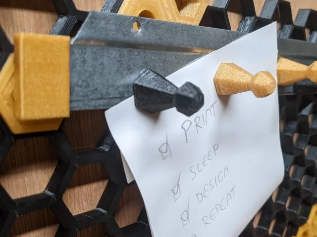 Magnetic Panel for Honeycomb Storage Wall