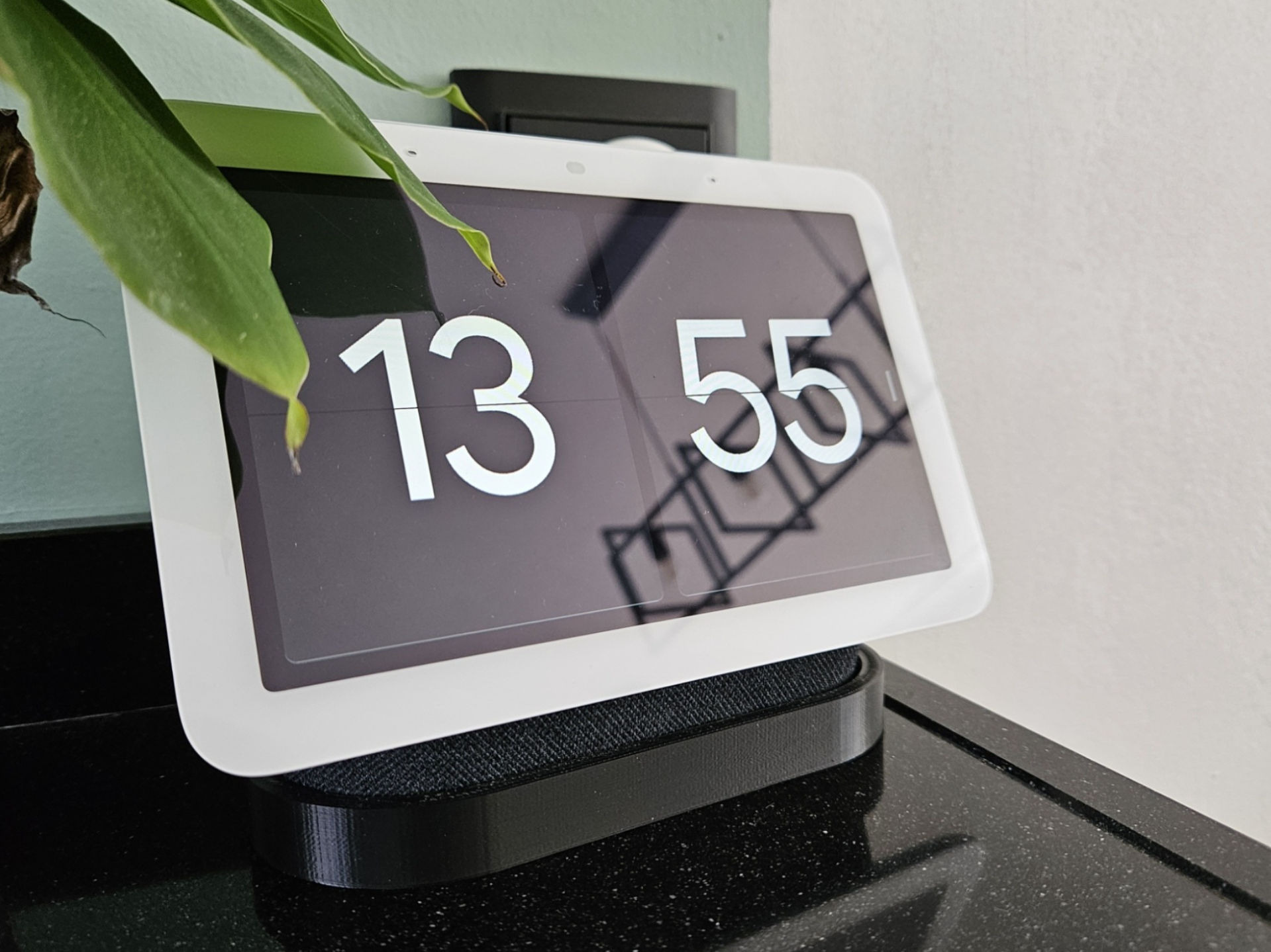Google Nest Hub Cable Management