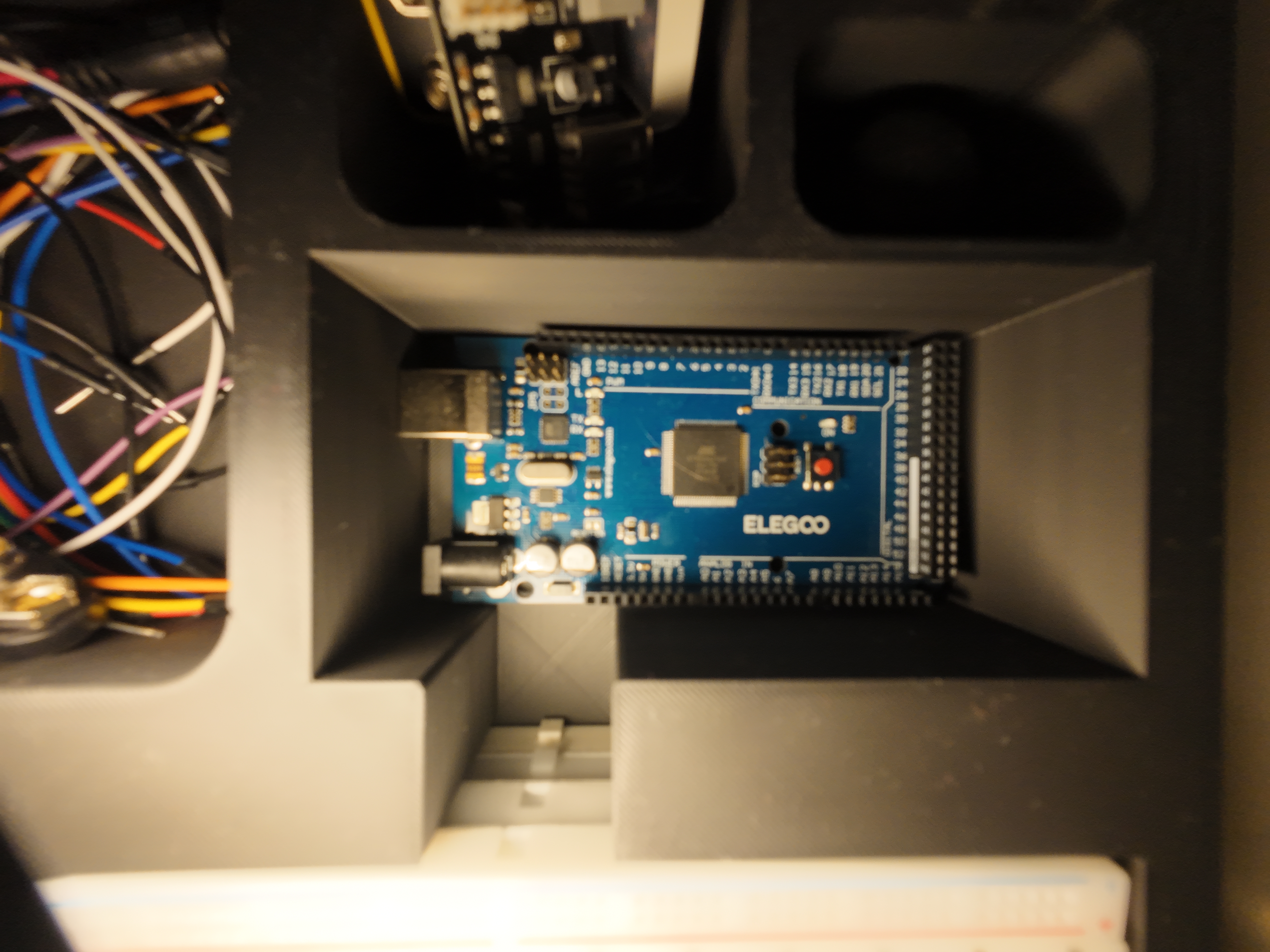 Desk Organizer for Arduino, ESP32 & Electronics