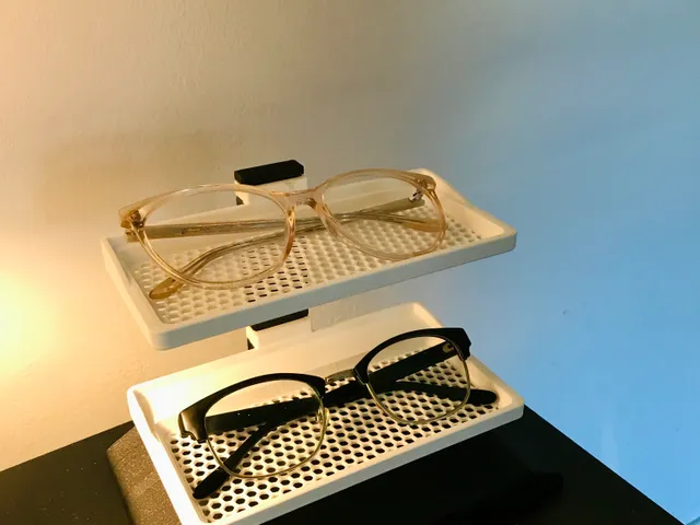 Glasses holder