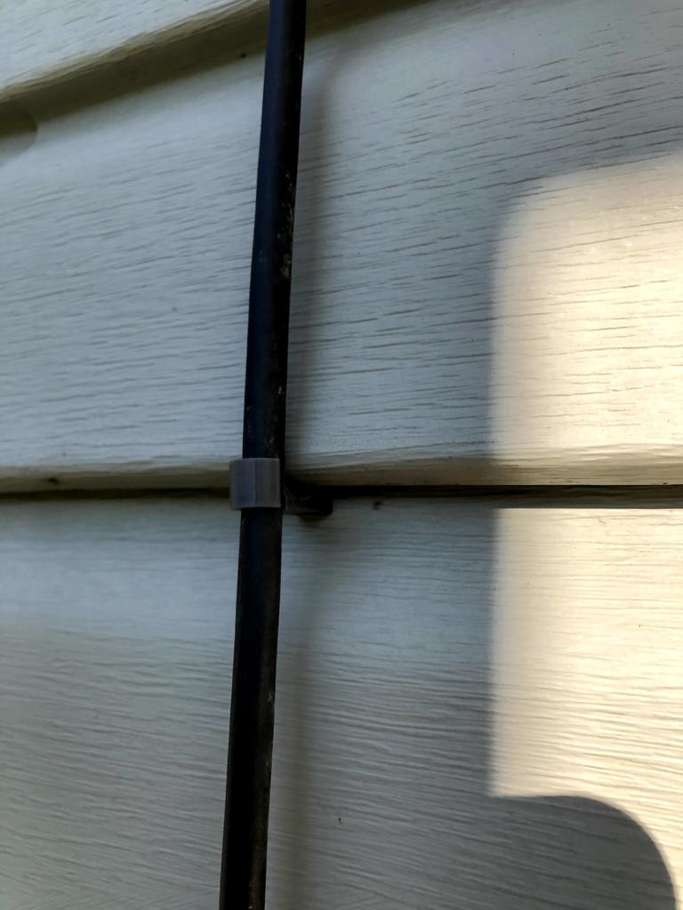 Starlink Cable Clips for Vinyl Siding by Humanshield