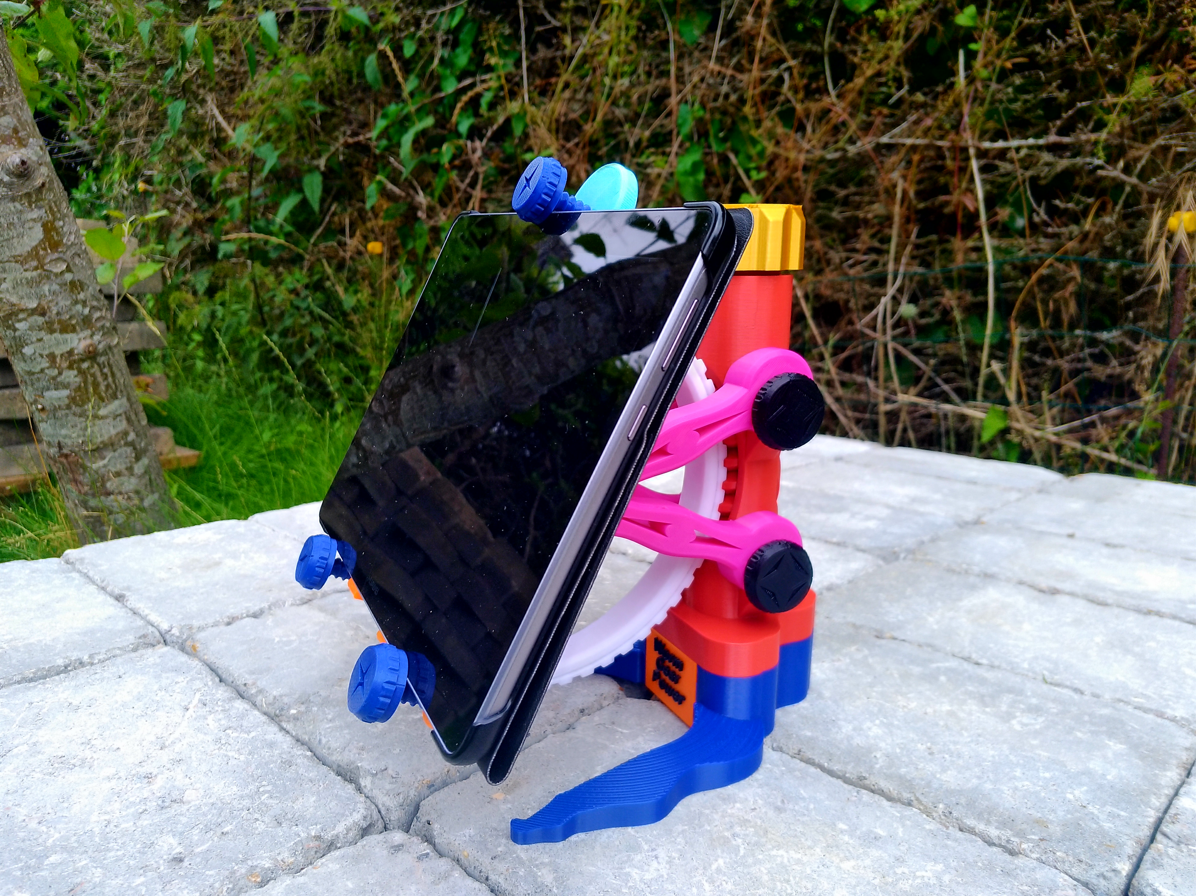 Adjustable Tablet Stand Worm Gear Powered
