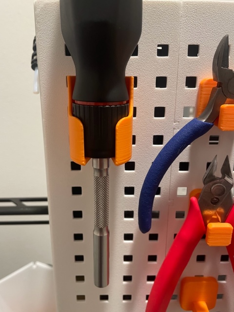 Bambu Lab P1P Pegboard Modplate LTT Screwdriver holder