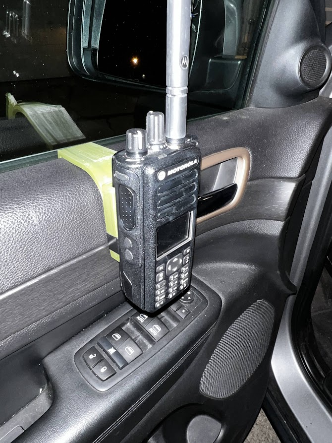 Radio Door Hanger by k8md Download free STL model