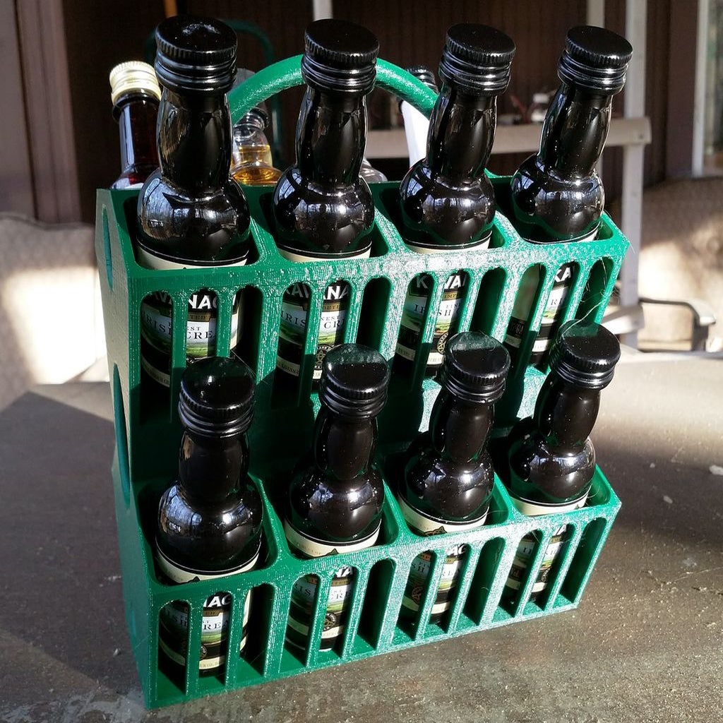 Mini liquor bottle carrier