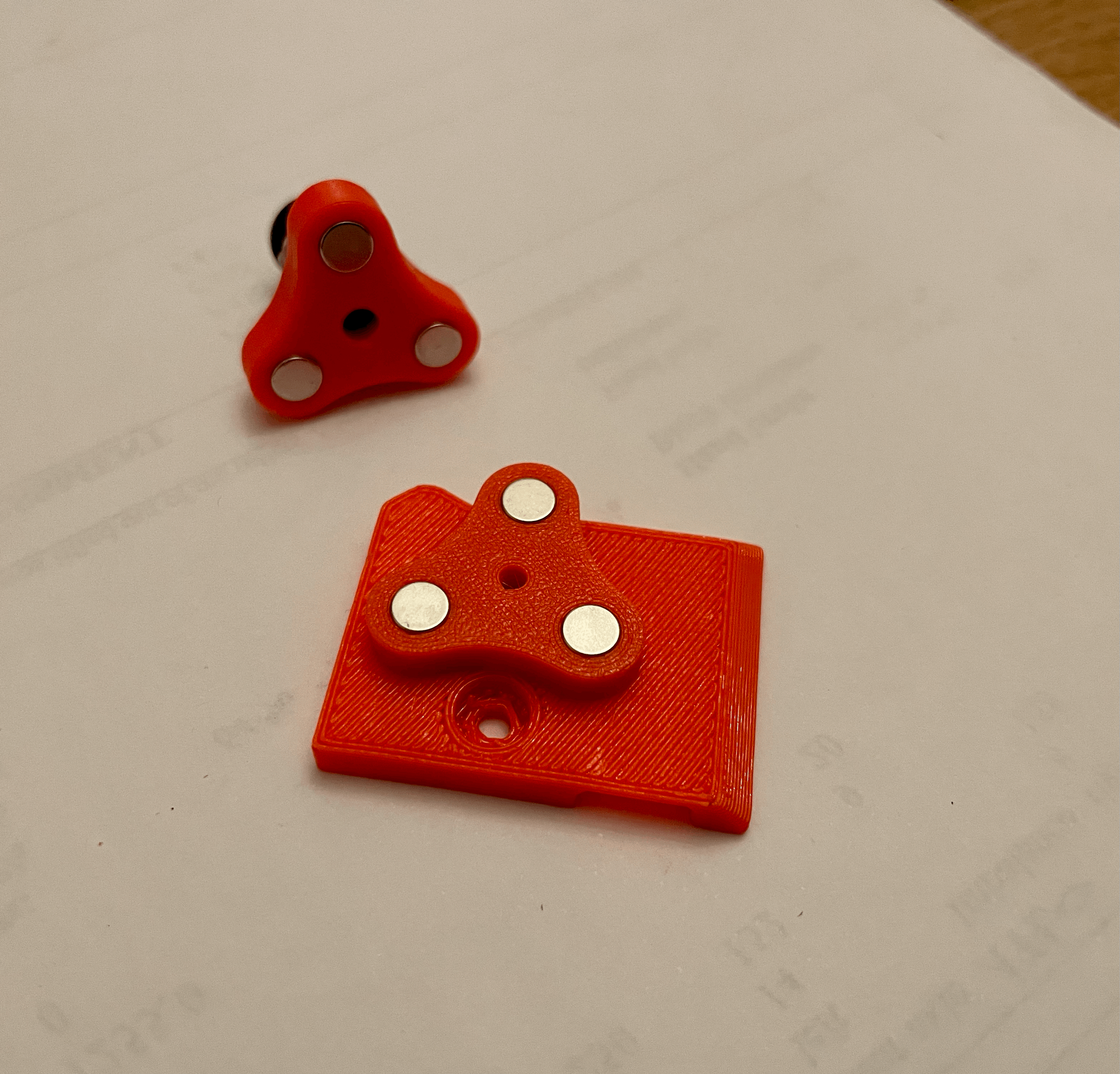 Filament Sensor Cover with Magnetic coupling