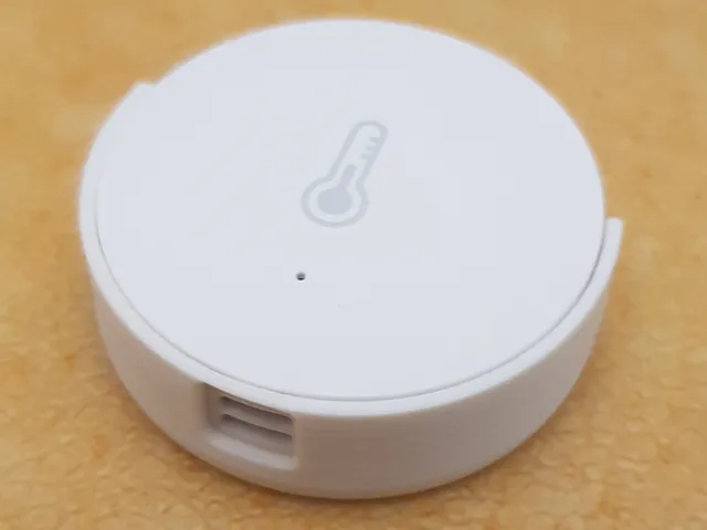 Xiaomi Temperature and Humidity Sensor Holder by RSCtech