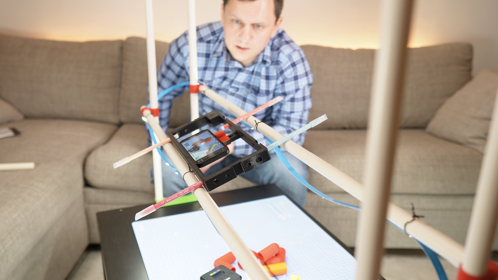 Overhead camera rig / slider with phone camera cage