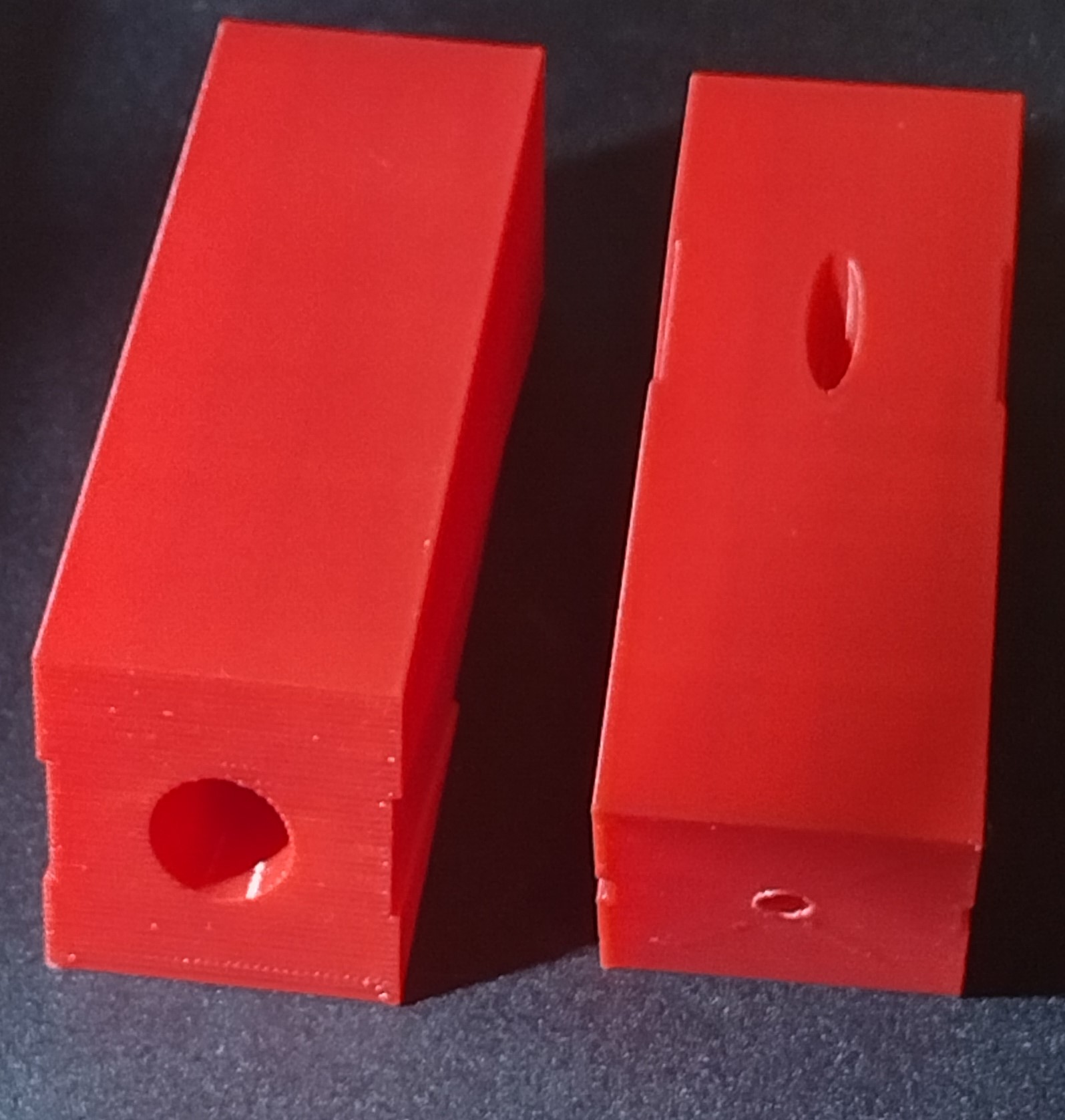 Simple pocket hole jig by Gabriel Balogh Download free STL model