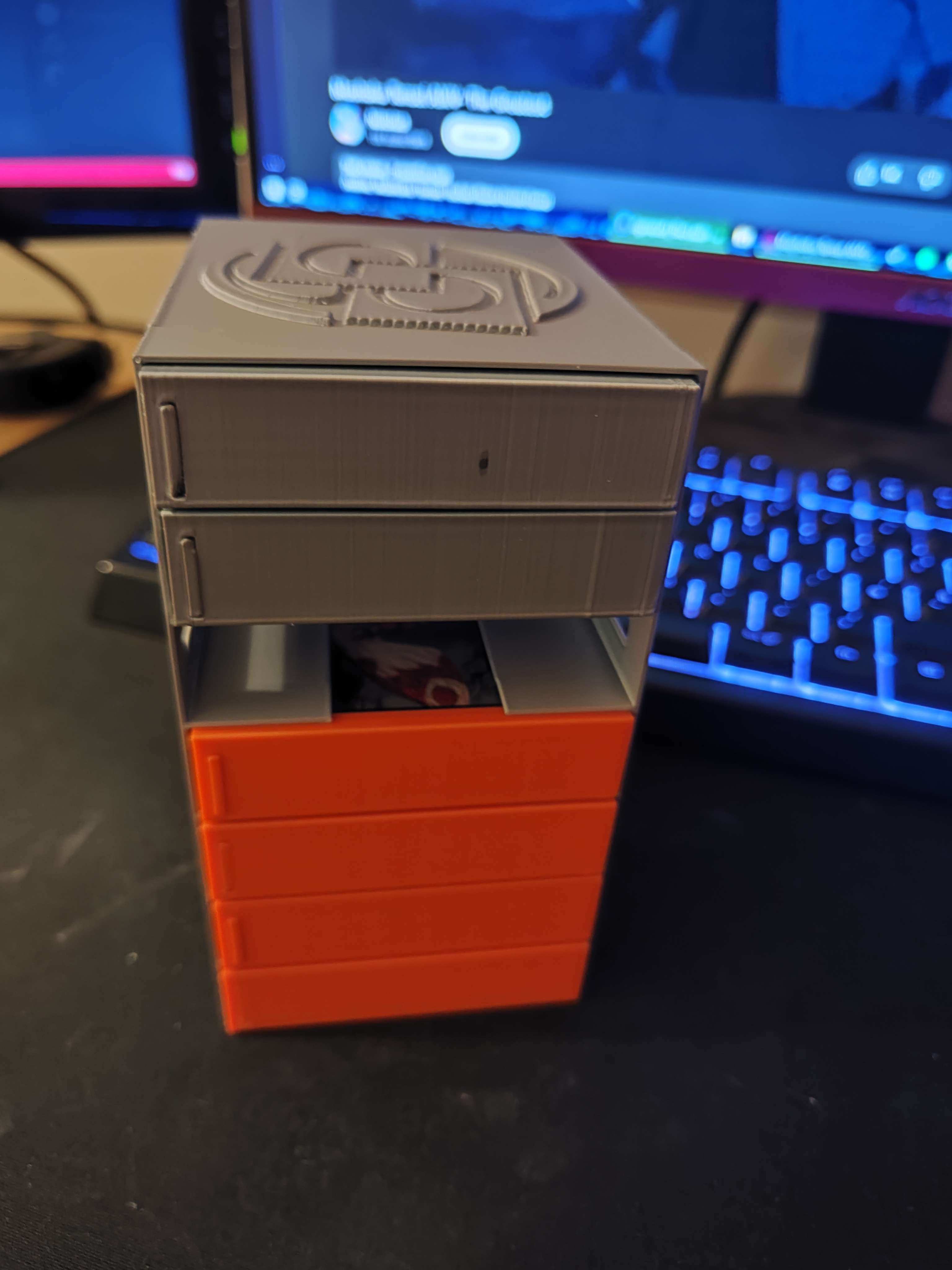 Magic The Gathering Jumpstart 20 card case shelf by HowlingBark Download free STL model