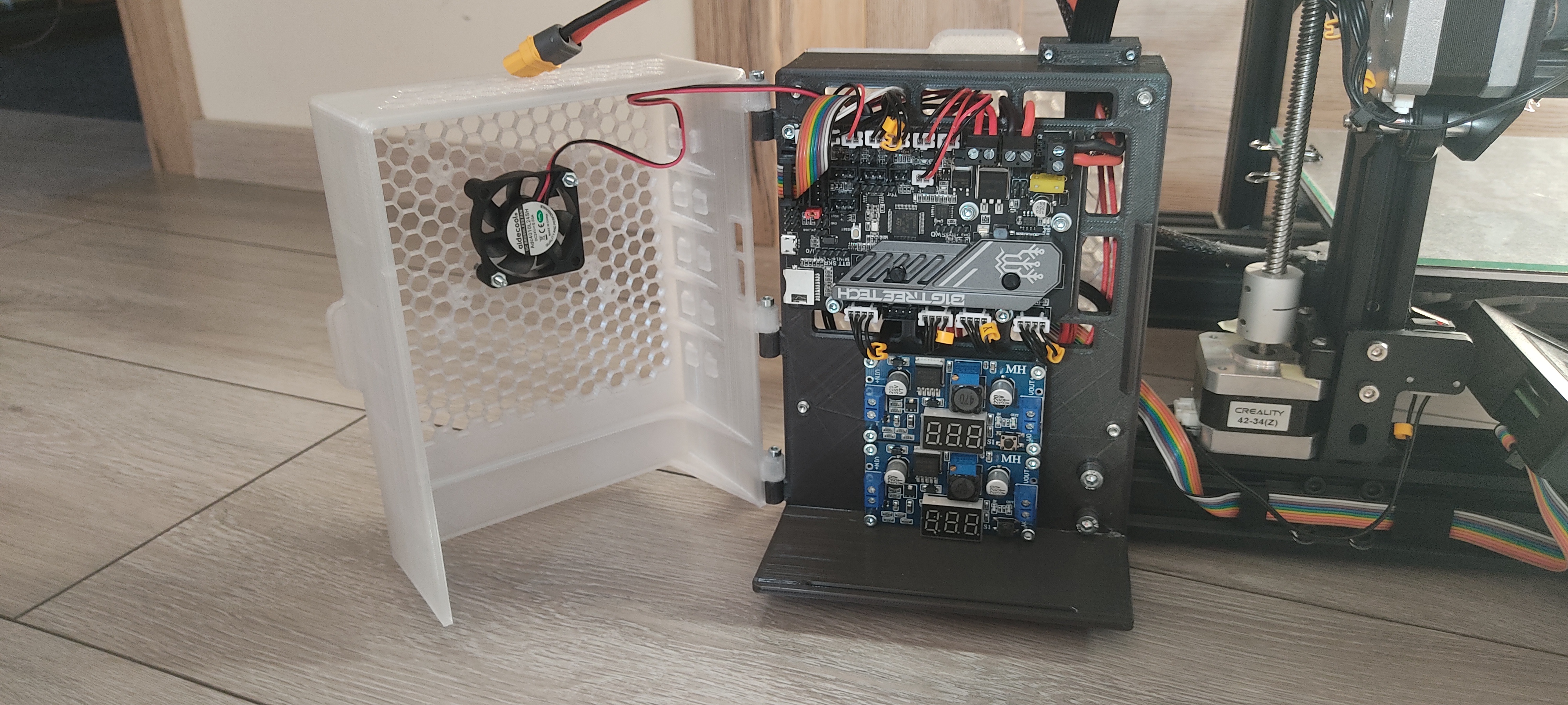 Miniatura 12 do modelo 3D Electronic case V1.1 - Ender 3