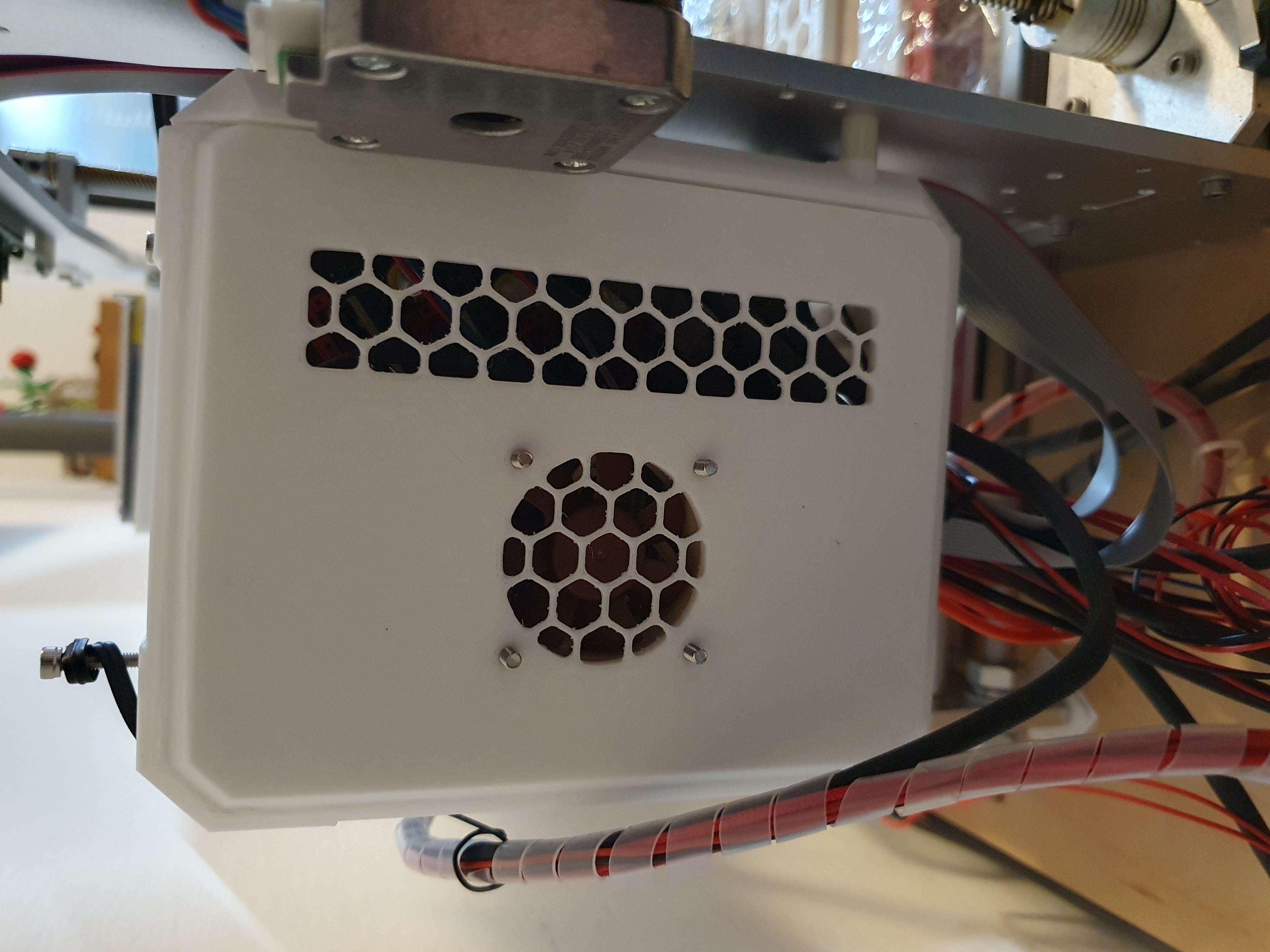 SKR3-SKR3EZ electronics enclosure for Prusa MK3/S/+ and Geeetech i3