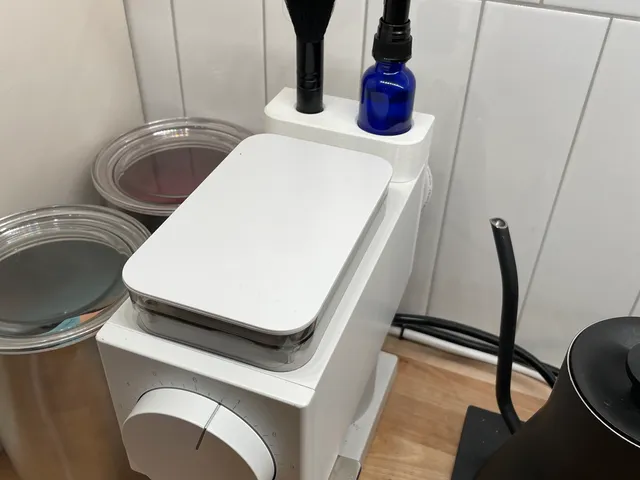Fellow ode brush & water sprayer holder