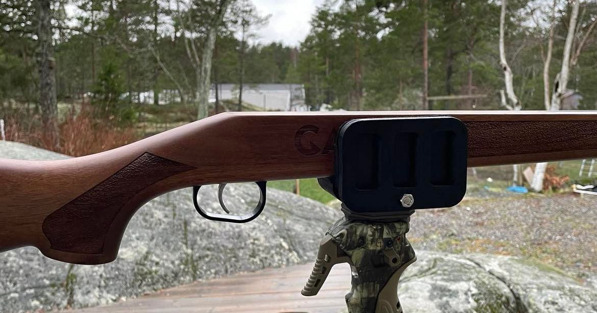 Rifle tripod mount by Oscar A Download free STL model