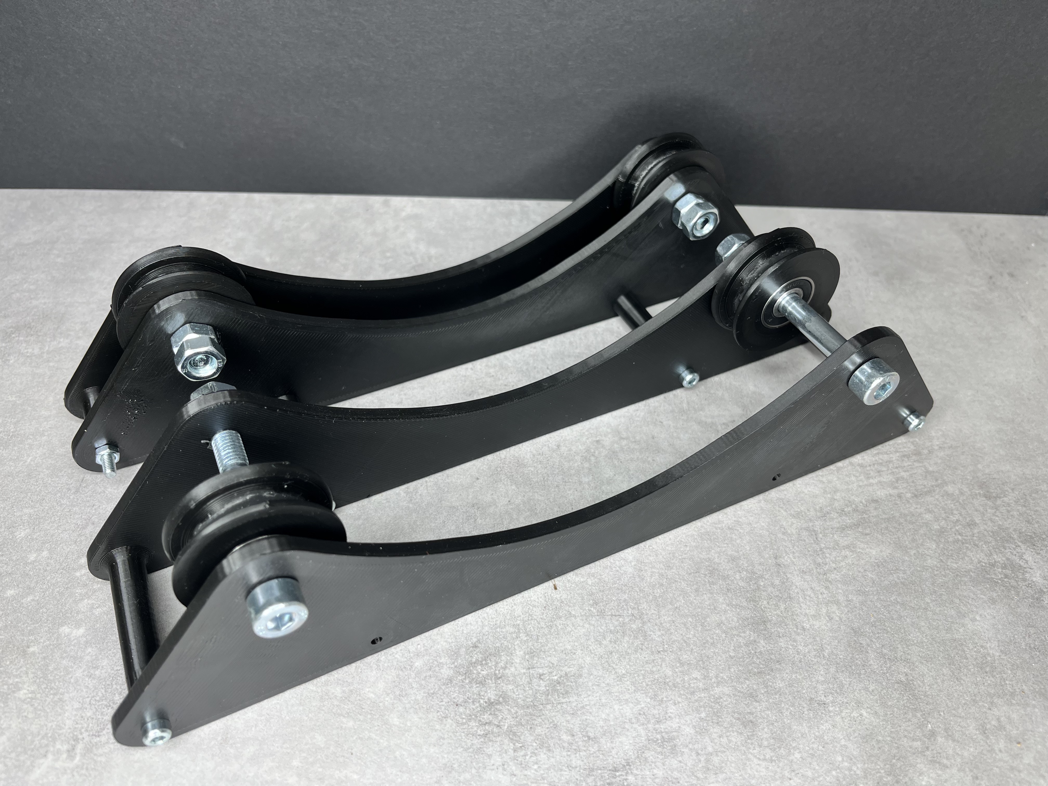 Multi-size (200 to 300mm) spool holder with 608rs bearings, clearly overengineered!