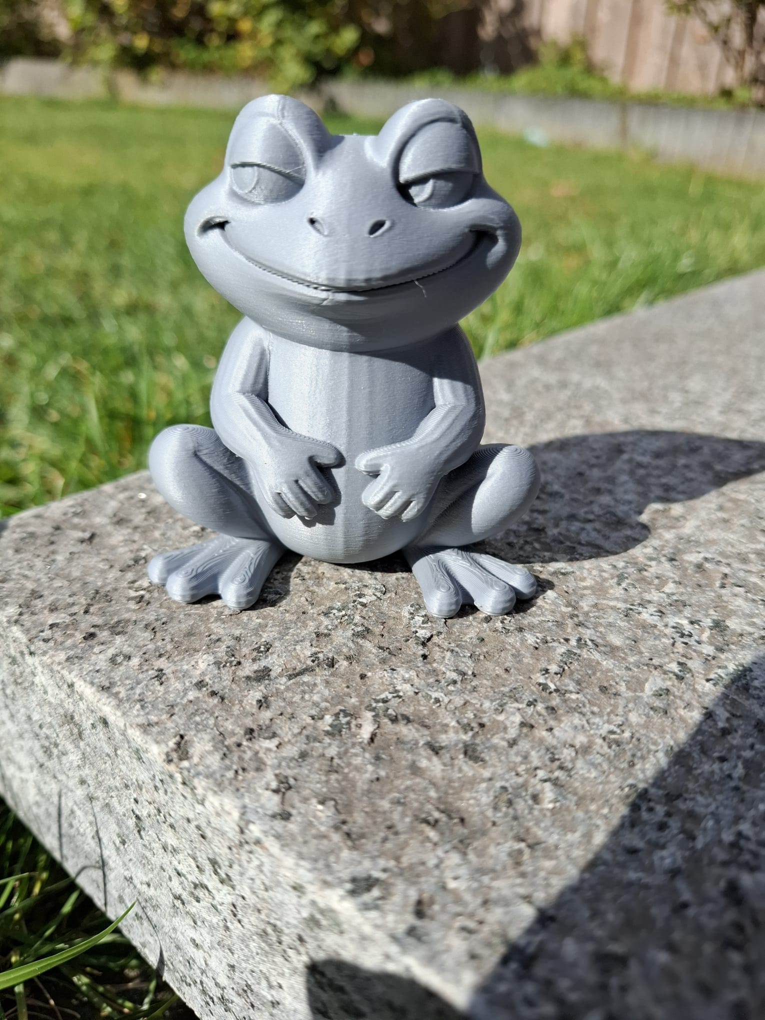 Chill Frog Figurine