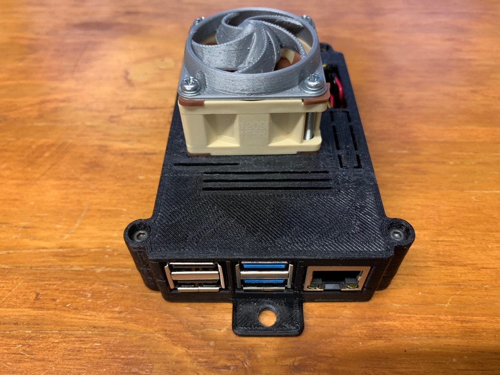 Raspberry Pi 4b With Camera Slot 40mm Fan Well Vented Case By Computerjohn Download Free Stl 1588