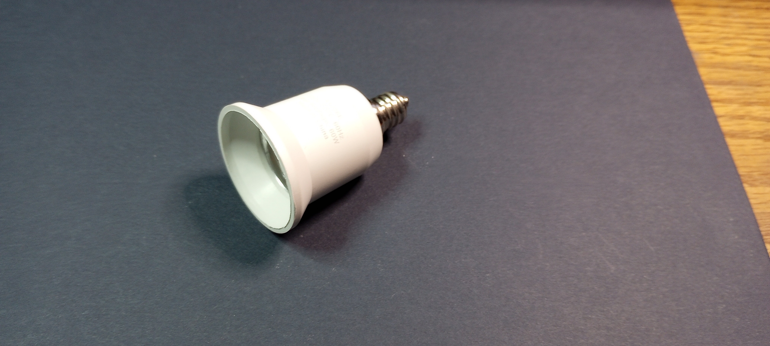 Miniatura 6 do modelo 3D ceiling light fan globe replacement