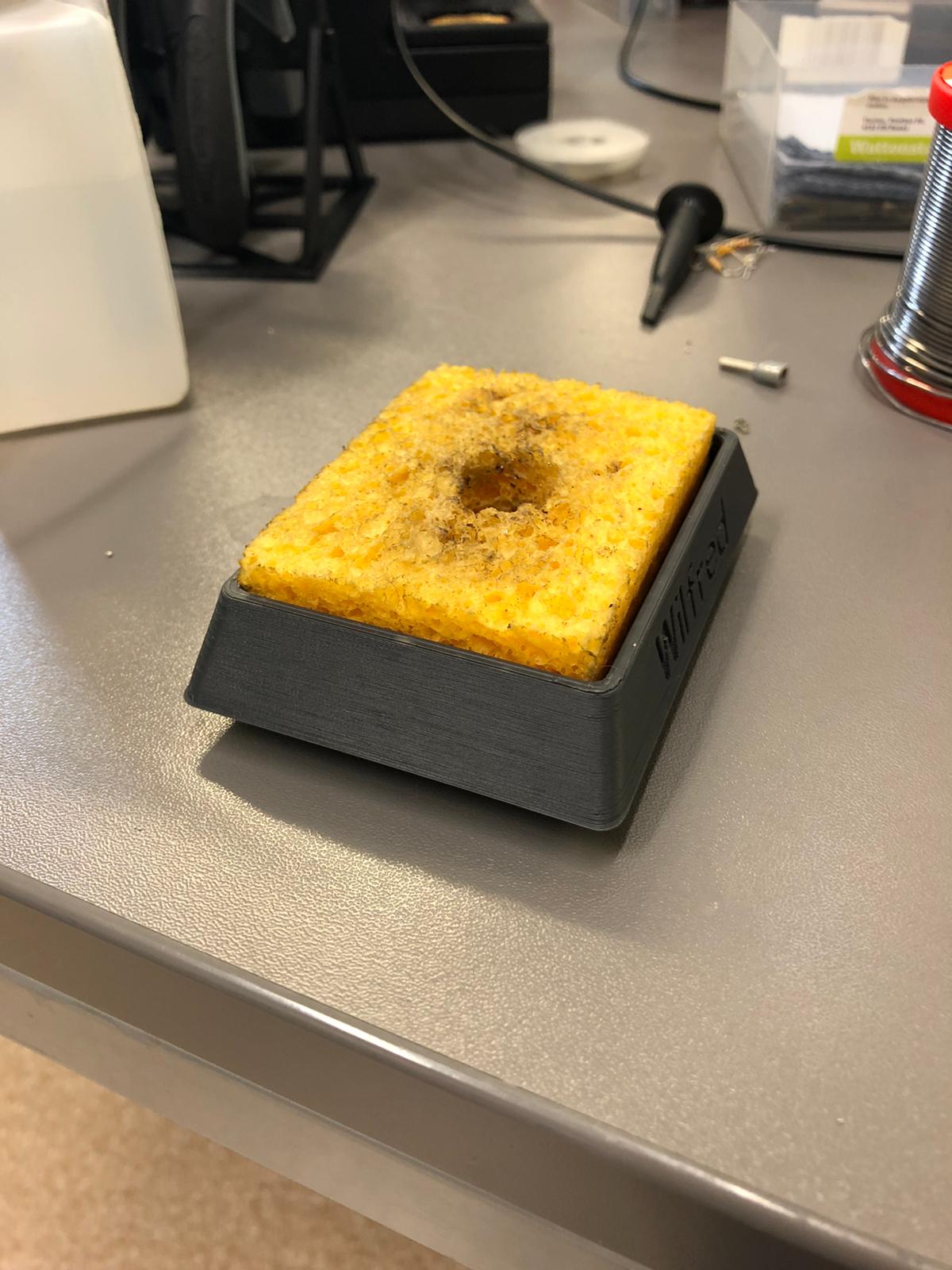 Soldering sponge holder soldering iron tip cleaning