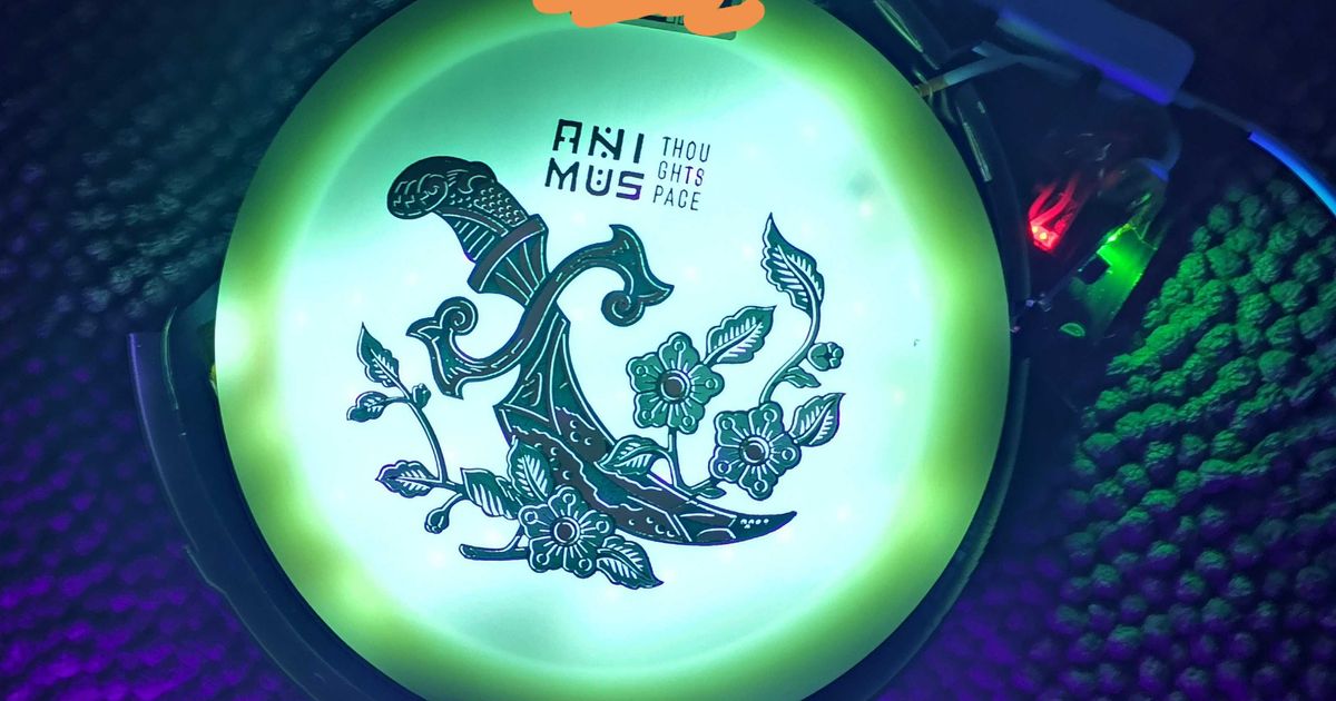 Disc Golf glow disc UV autocharger for nighttime rounds by gexgecko