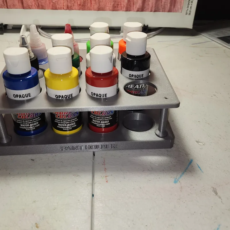 3D Printed Airbrush Paint Holder by hoangnam