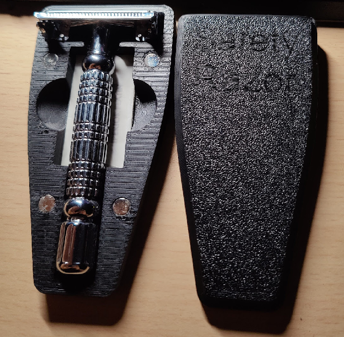 Safety razor Travel case with by AndresDesigns Download free