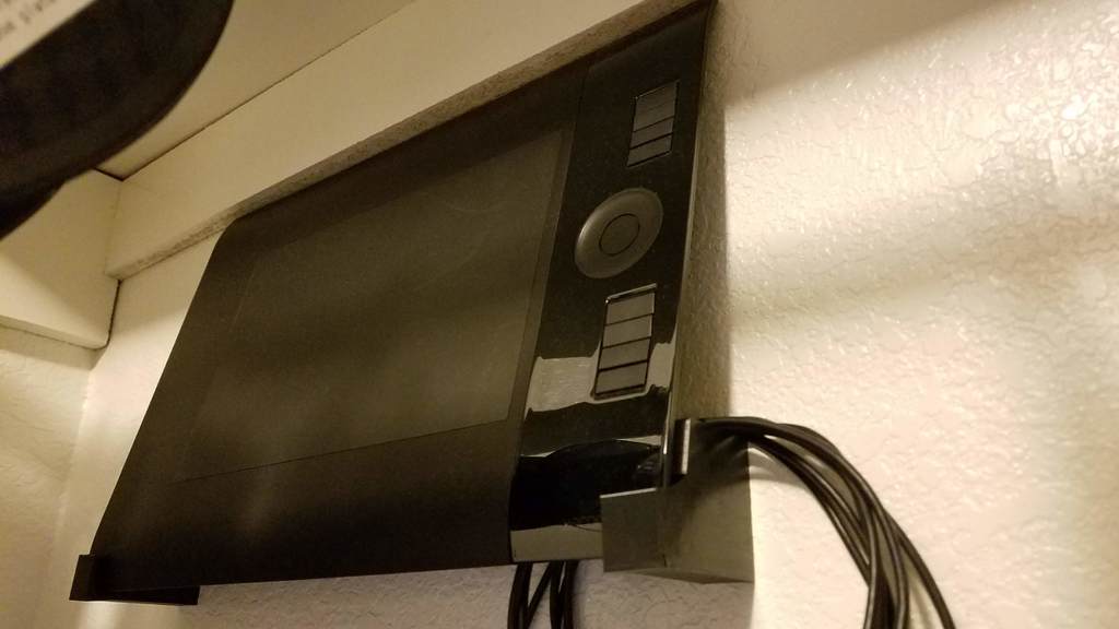 Wacom Intuos 4 wall bracket