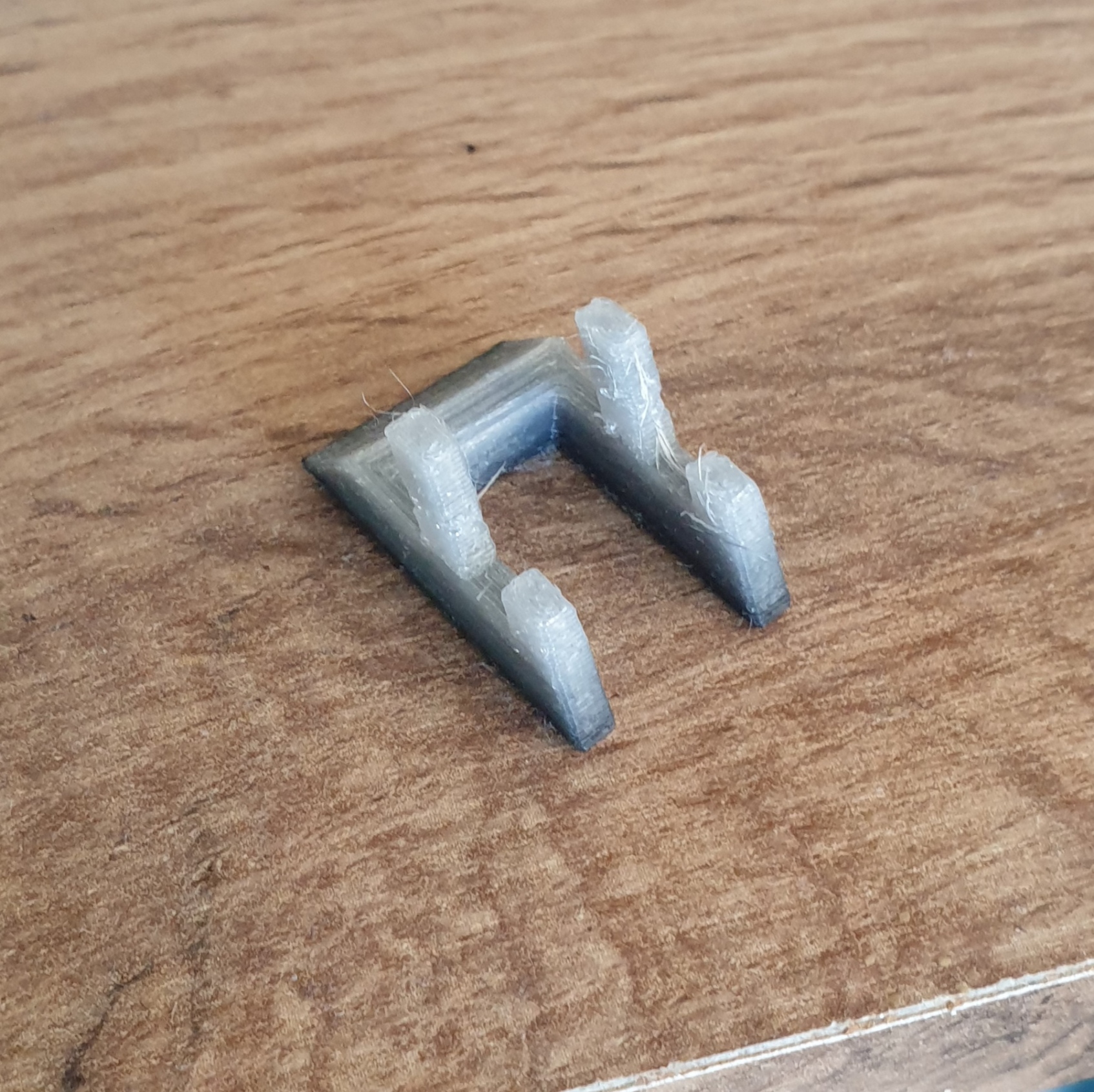 Miniatura 2 do modelo 3D Coin Stand