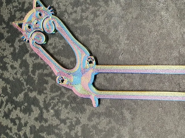 peeking cat hair stick