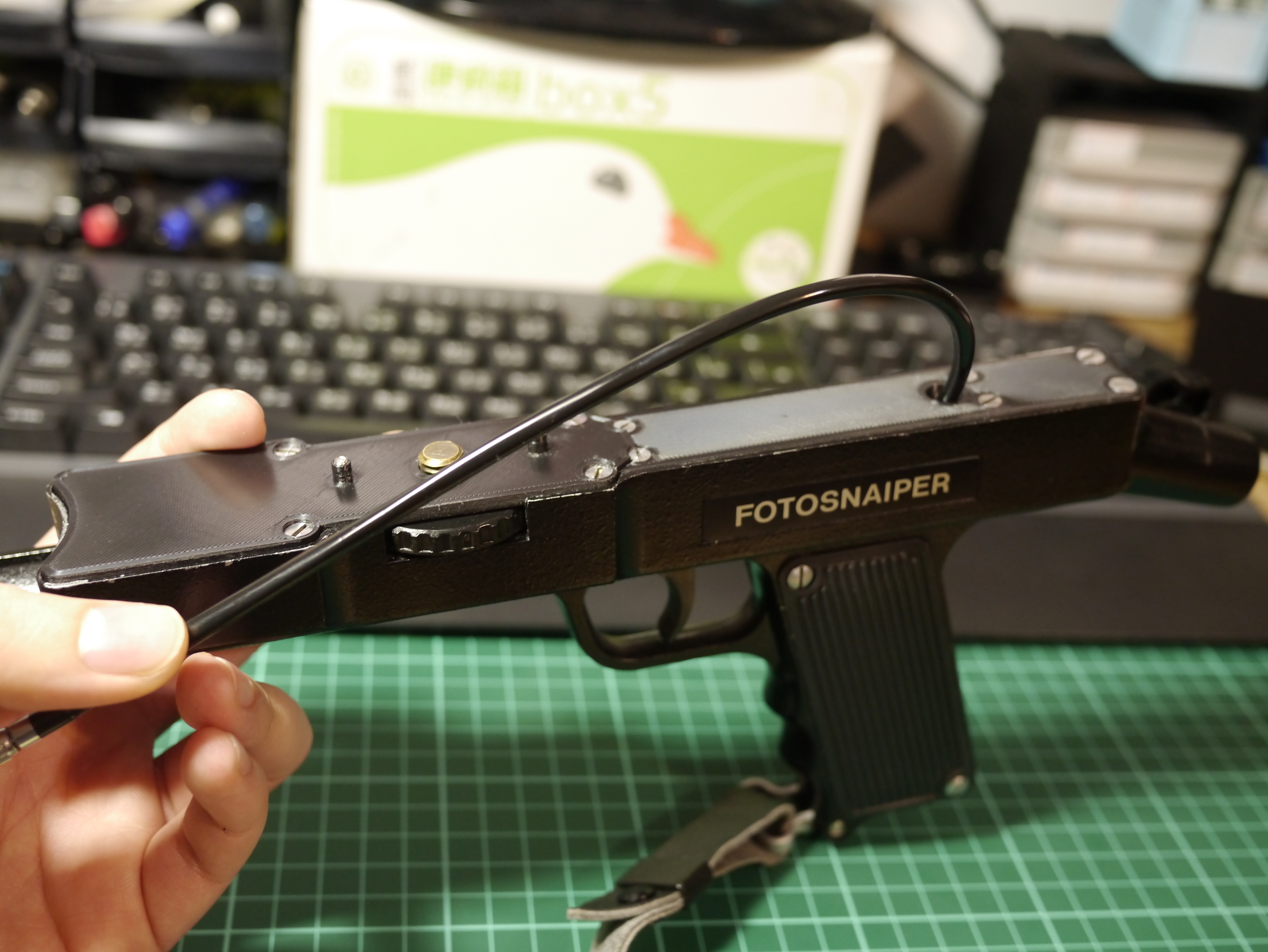 Soviet Fotosnaiper/Photosniper (FS-122-2) Shutter Release Cable Trigger Kit