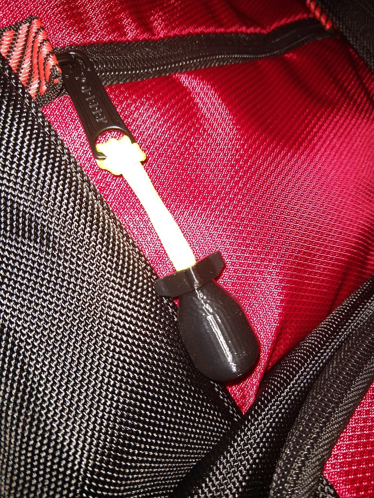Bomb shaped Zipper Pull for 550 paracord