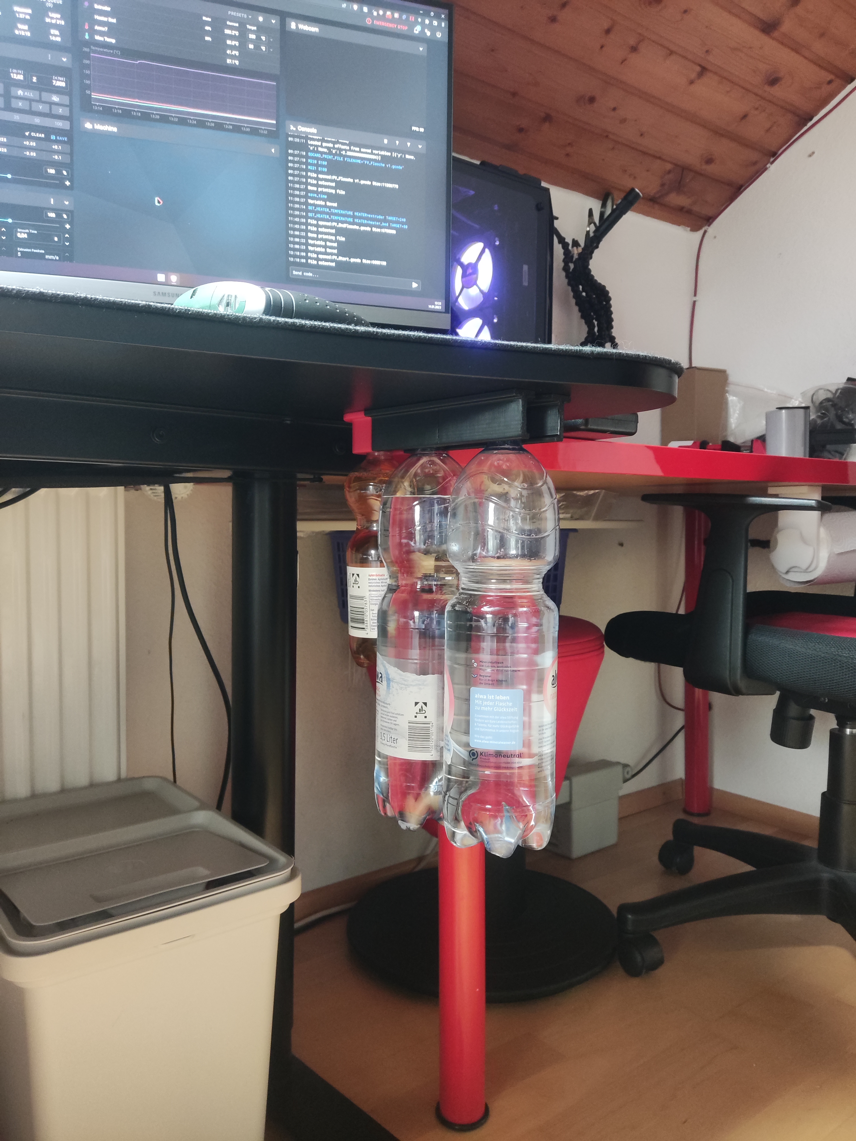 Bottle Desk Holder