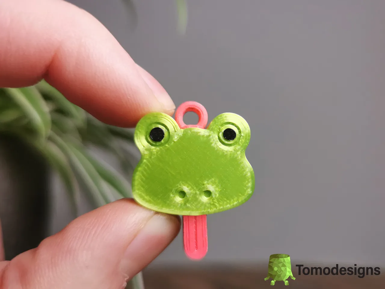 frog tongue polaroid
