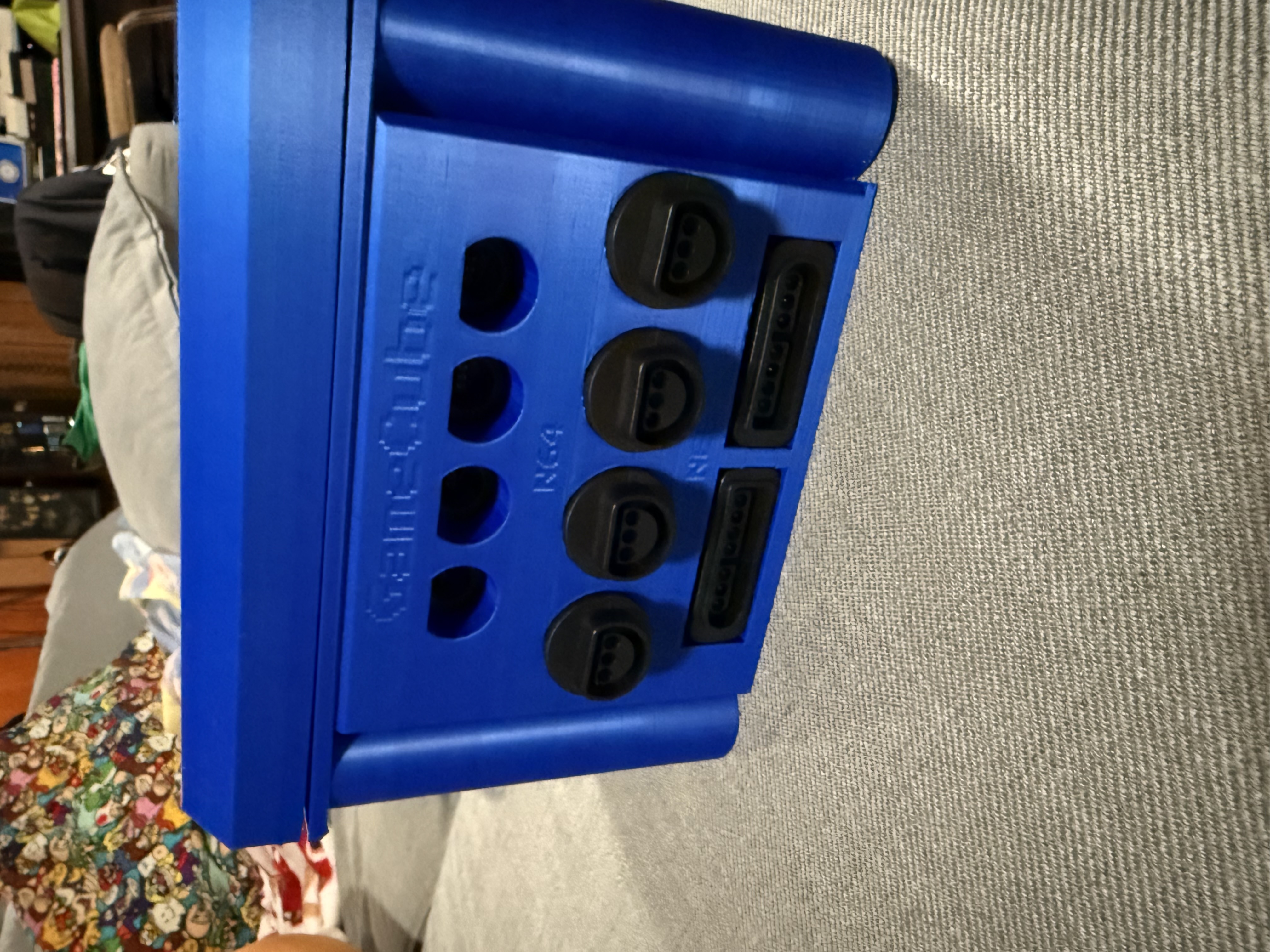 Video Game Controller House — thumbnail 6