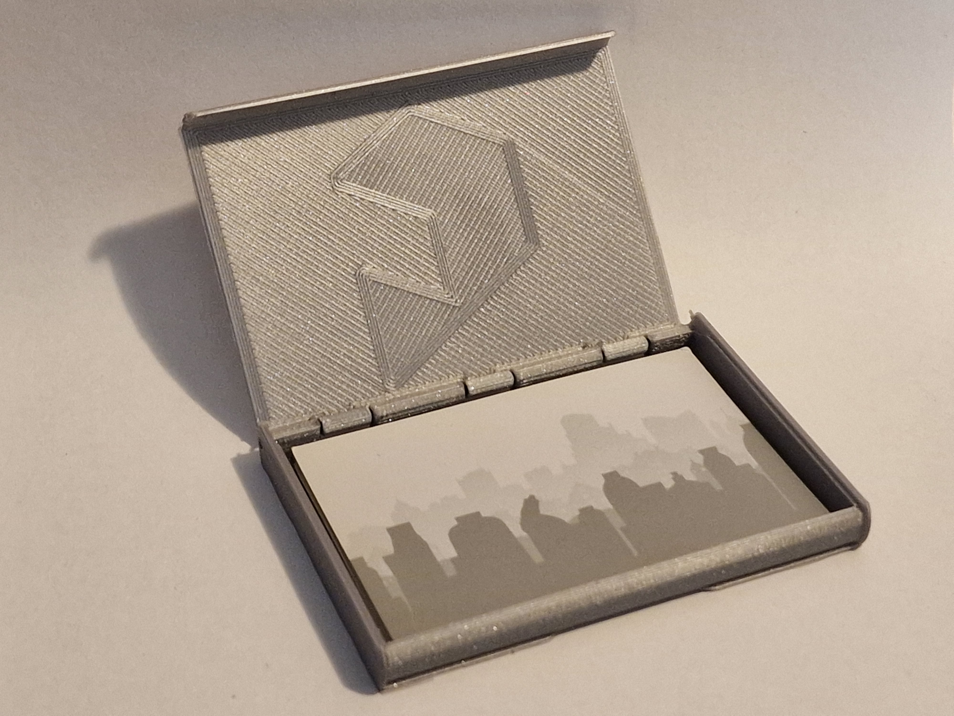 Business card presentation case