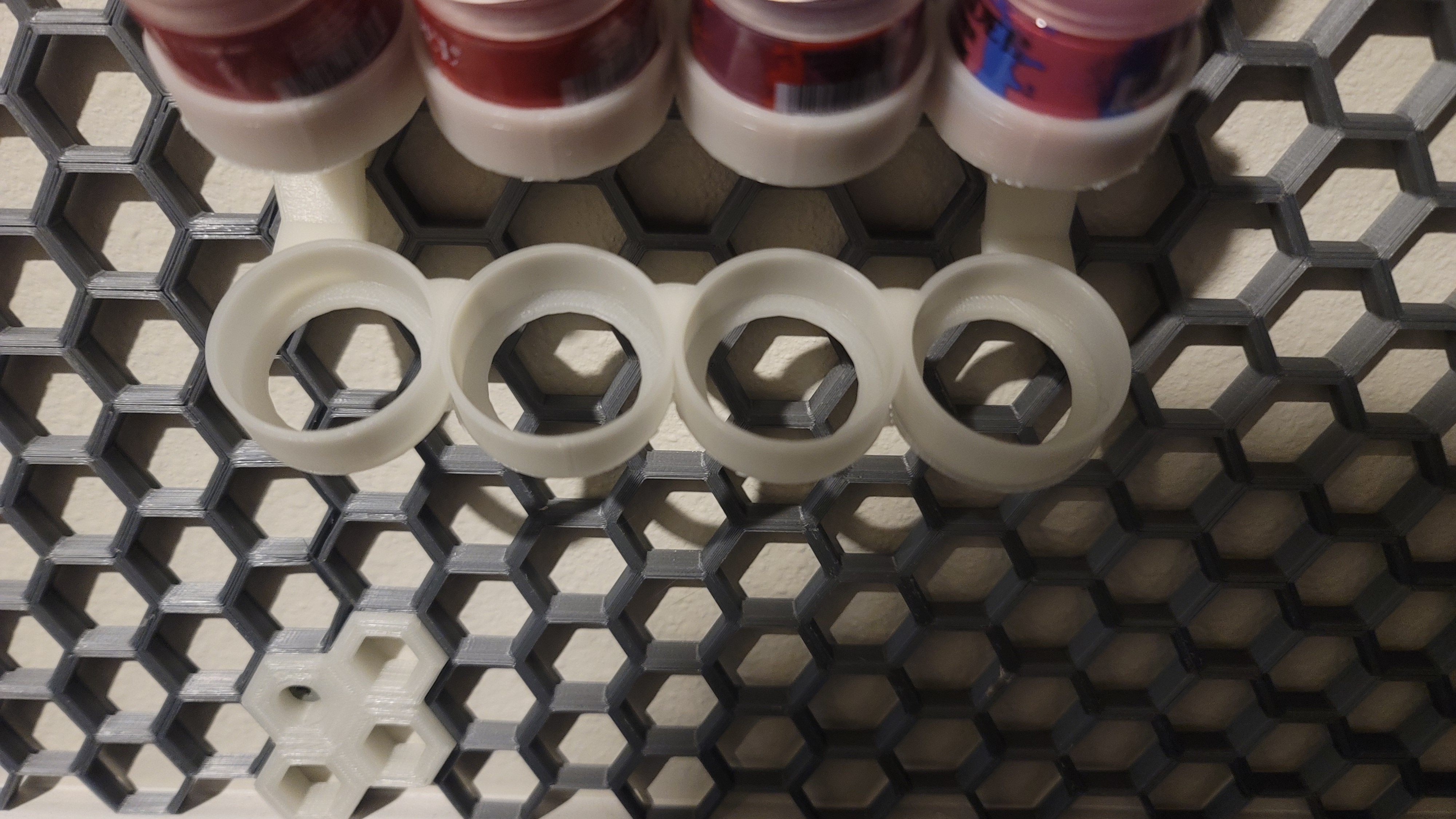 33mm Paint Honeycomb Wall -Remix