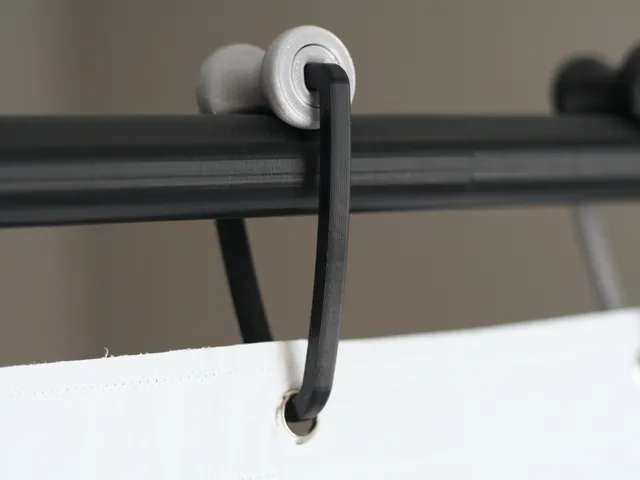 Shower Curtain Ring W/Roller Bearing