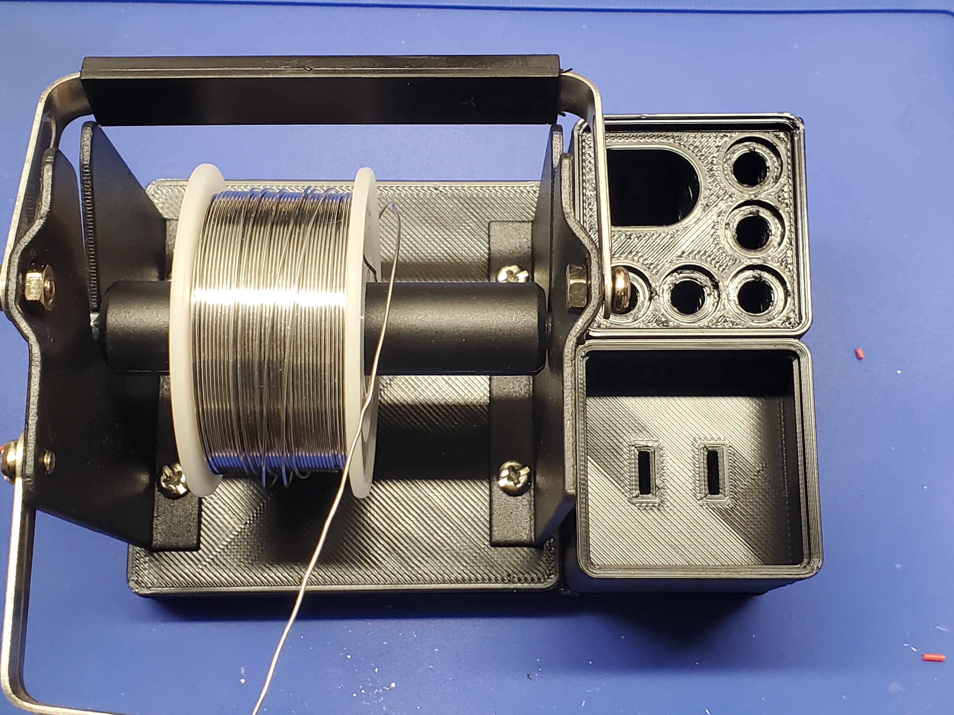 Gridfinity USB Charger Box by Roland Deschain Download free STL model