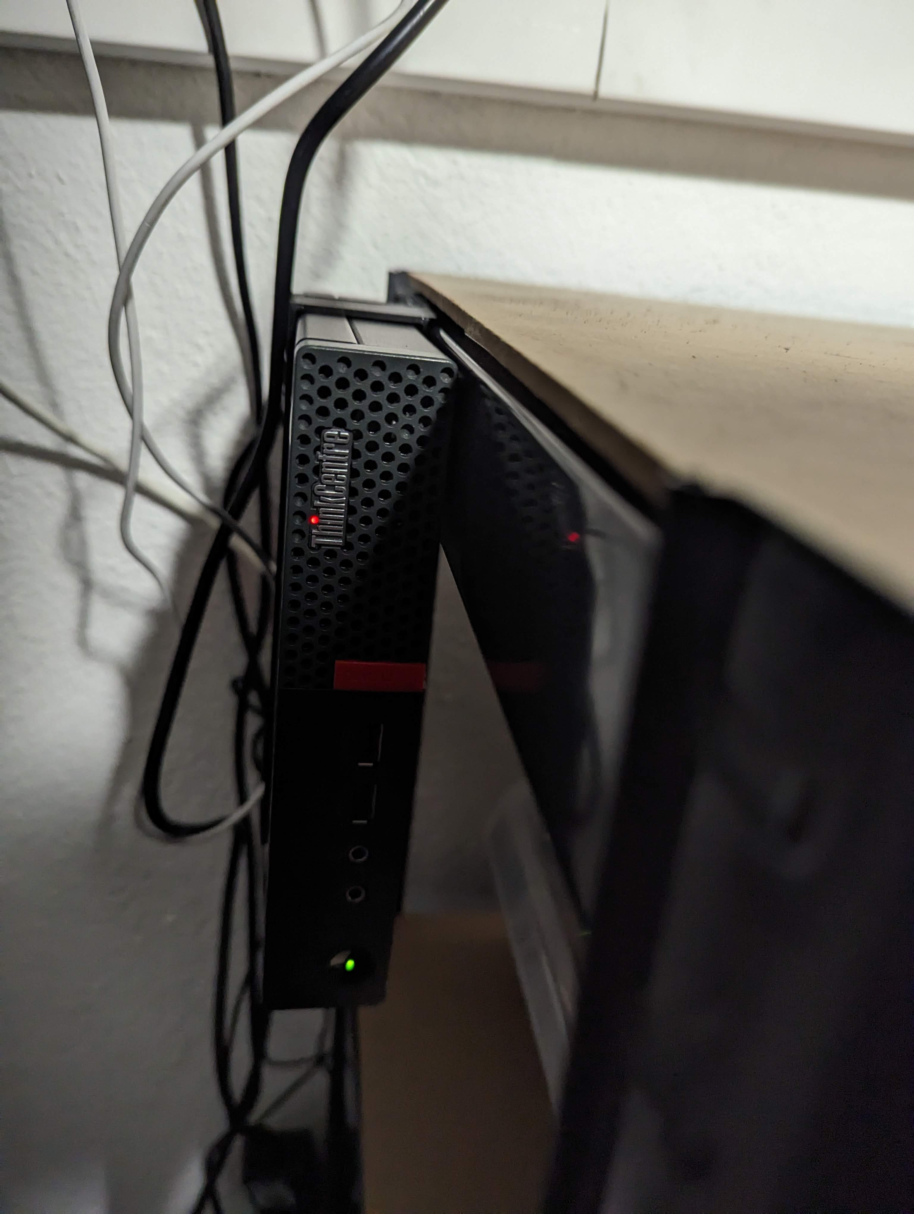 Lenovo ThinkCentre-Halterung für Schwerlastregal