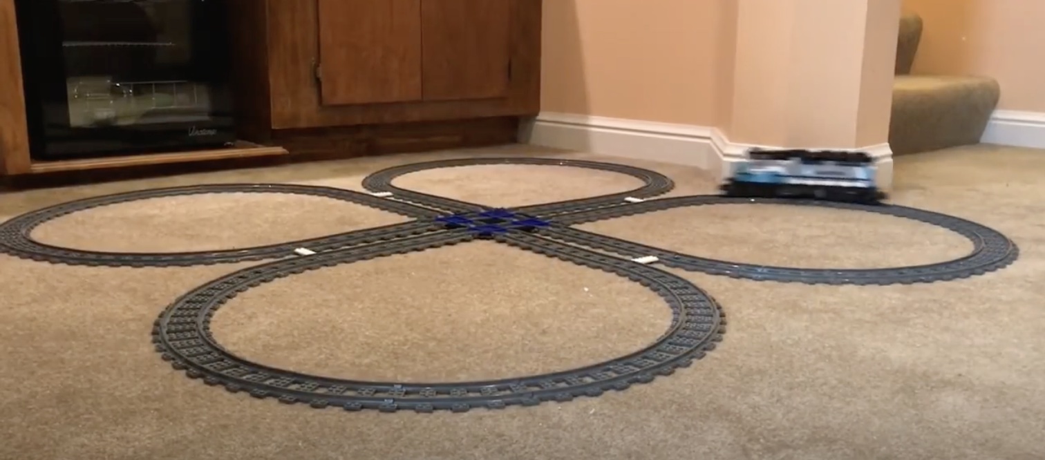 LEGO Track Crossover/Crossing