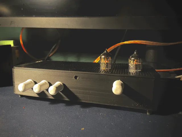 ampSth - 2.1 hybrid amplifier with bluetooth and bt calls