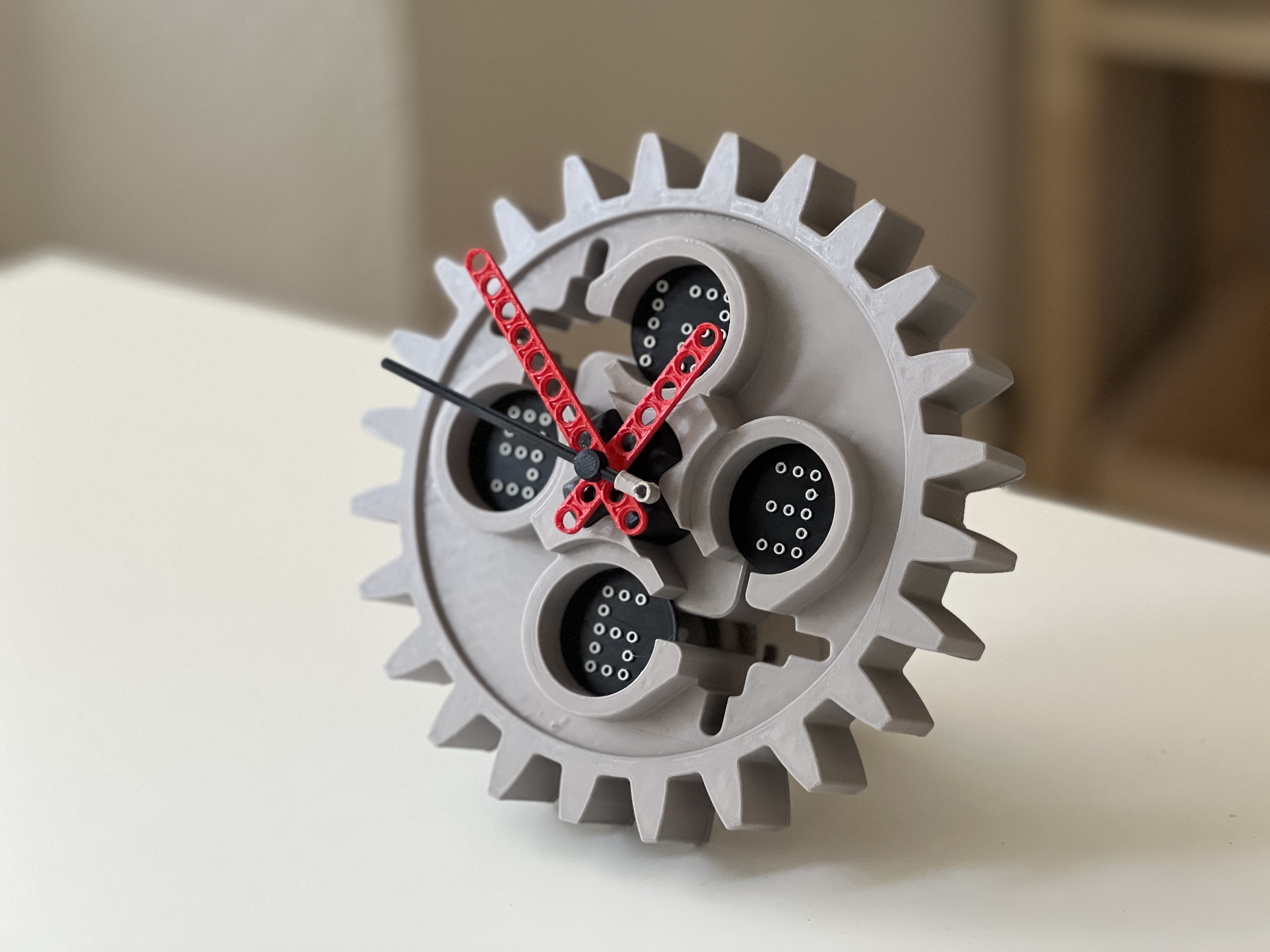 STL file Lego Technic Gear Clock ⚙️・3D printing template to